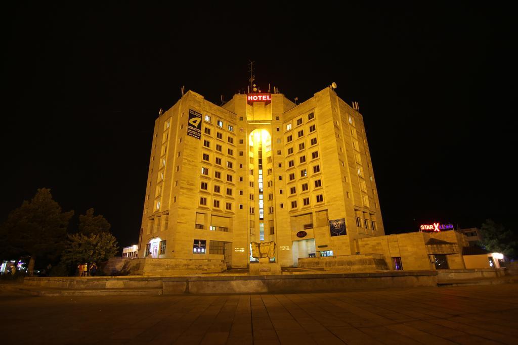 Hotel Rustavi Rustawi Exterior foto
